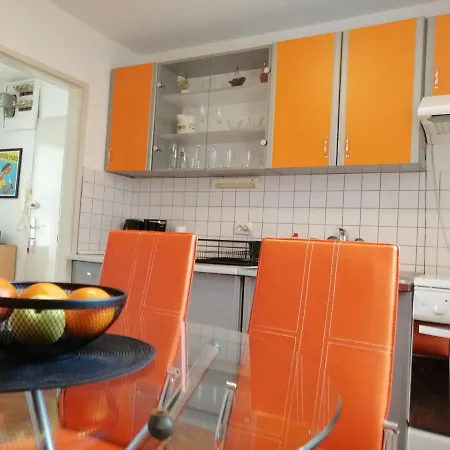 Center Dora Apartment Pula